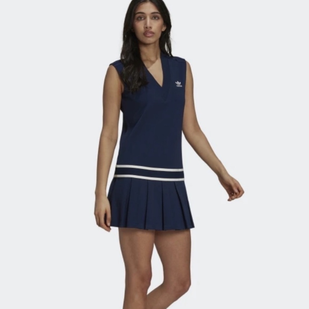 Adidas Tennis Luxe Logo V Neck Pleated Tennis Dress Navy Blue/White size XSmall